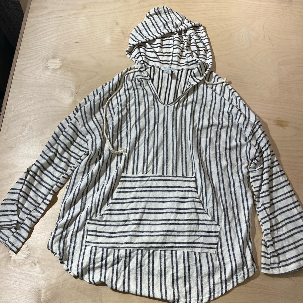 Acemi Hoodie Shirt size 1X (FC)
